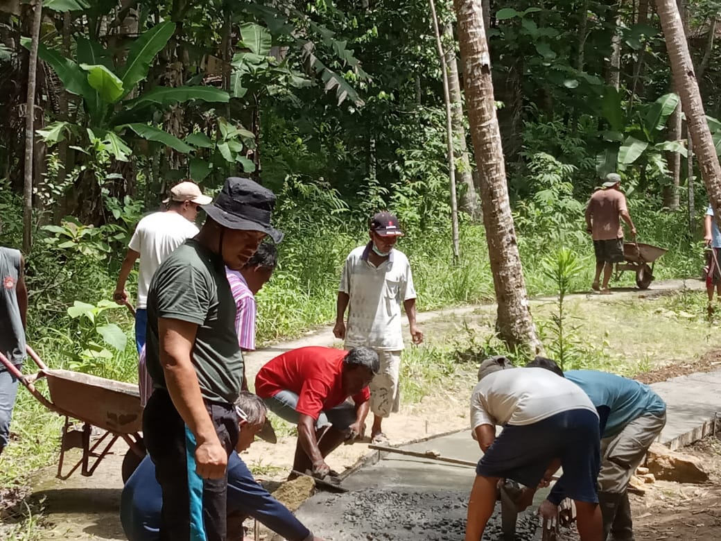 Kerja Bakti Warga Penggung